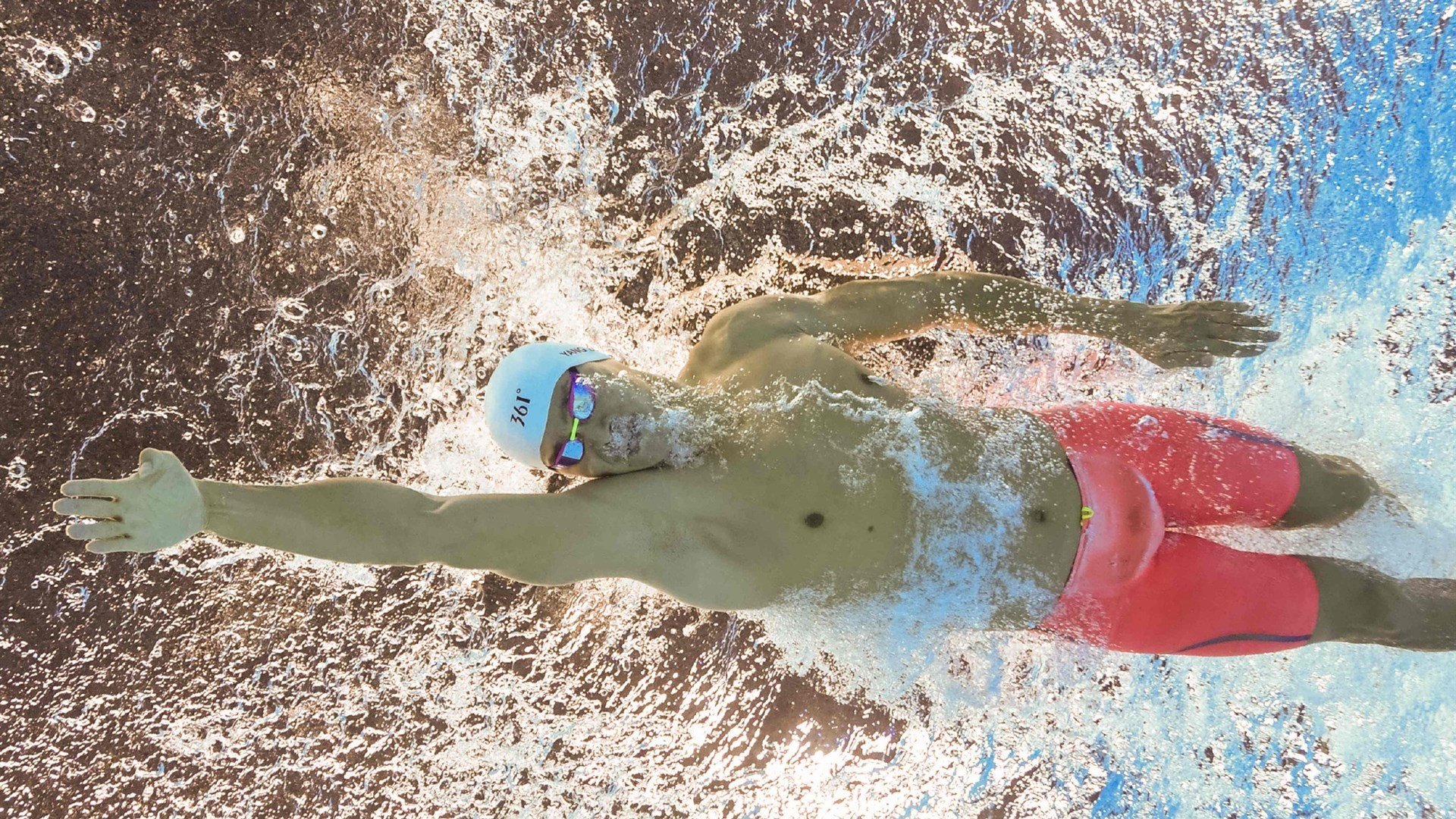 2025轻艇马拉松打造水上新地标，世界陆上赛艇马拉松